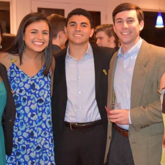 Meet your Posher, Fernando - Picture 1 of 1